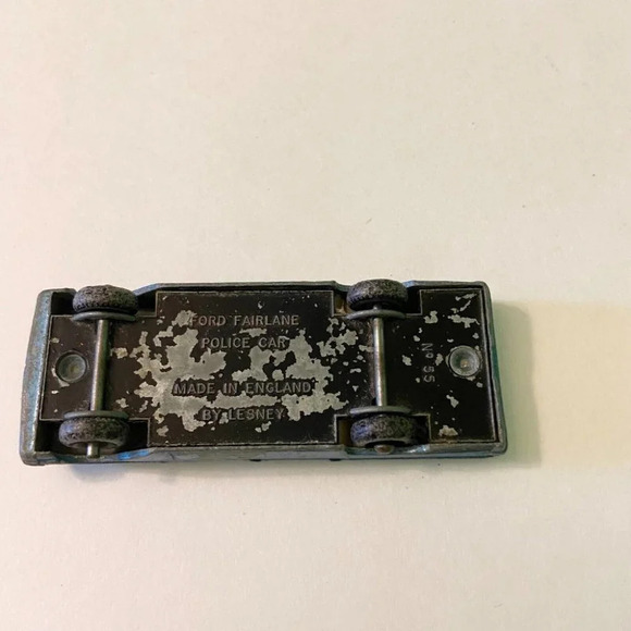 Vintage Lesney Ford Fairline Police Car and Pontiac Convertible  Diecast Toys - Picture 12 of 12